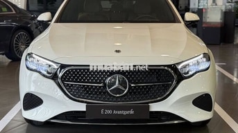 Mercedes-Benz E 200 Avantgarde Trắng