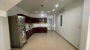 Phòng Mới - Có Bếp - Rộng 35m2 - Phòng Thoáng