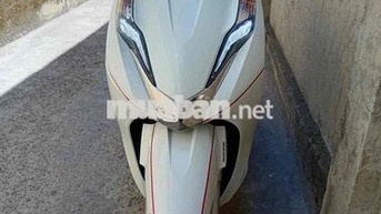 Cần bán Lead 2021 cực kì mới biển 82 đèn 2 tầng