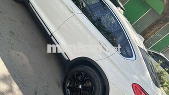 BMW 2017 Trắng 12 vạn
