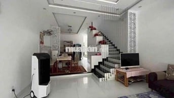 cho thuê nhà 3 tầng ,có. 3pn ,3wc. nội thất đầy đủ.