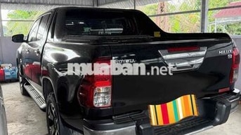 Toyota Hilux 2018 2.8G 4x4 AT Đen