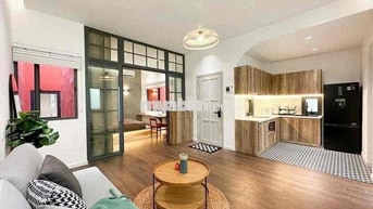 Cho Thuê 1PN 45m2 Ban Công Thang Máy Gần Cầu Ông Lãnh, CV Tao Đàn