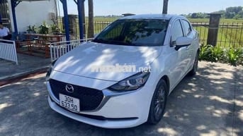 Mazda 2 AT 2020 Trắng 14 vạn km