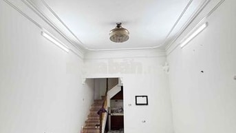 Cho thuê nhà nguyên căn trong ngõ 30 phan đình giót