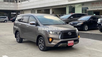 Toyota Innova 2022 2.0G 95.000km Đồng ánh kim