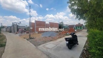 ĐẤT THỔ CƯ CẦN GIUỘC 880 TRIỆU NGAY SÁT QL50B, VÀNH ĐAI 4 TPHCM 