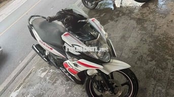 Yamaha Novo 5 Trắng đỏ đen