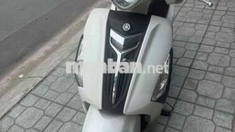 Yamaha Grande màu Trắng