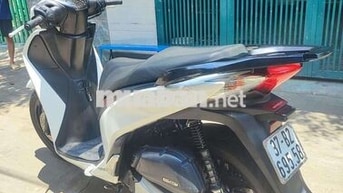 Honda SH125 Trắng Máy zin êm