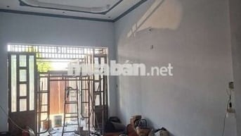 cho thuê mặt tiền nhánh 4,5 x 23 trẻt  trống có gác giá 7 triệu