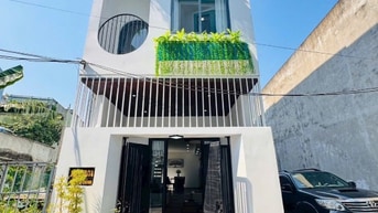 NHà 3 tầng mới đẹp thanh khê giá 4950.