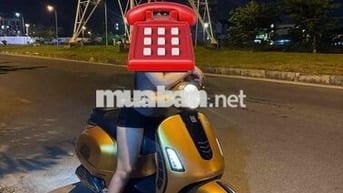 Piaggio Vespa màu Vàng đồng