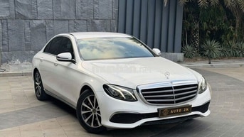 Mercedes E200 Exclusive 2018 Trắng