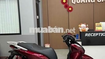 SH160 ABS 2023 Đỏ rin tặng kèm đồ chơi cơ bản