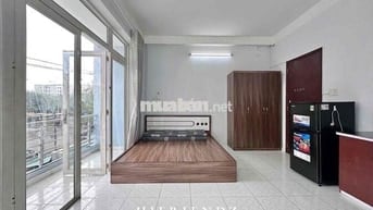 CĂN HỘ MINI BAN CÔNG SIÊU THOÁNG Ở PHẠM THẾ HIỂN Q8