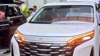 BYD M9 MPV Trắng
