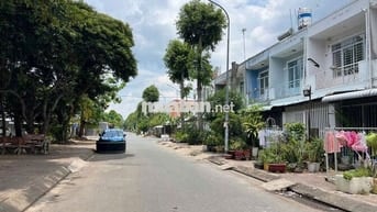 CHỦ KẸT TIỀN BÁN GẤP NHÀ 586 GIÁ CỰC TỐT