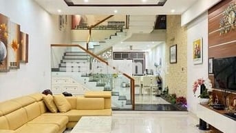 Nhà 4 tầng 4pn đường 7m5 lề 10m đất, trung tâm Cẩm Lệ chỉ 8ty2
