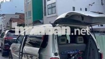 Kia Carnival Bạc 7 chỗ
