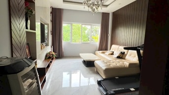 Cho thuê nhà góc 2 mặt tiền APAK giá rẻ 