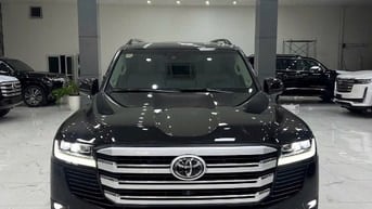 Bán Land Cruiser LC300 sản xuất 2021. xe đẹp xuất sắc.