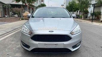 Ford Focus 2017 Bạc