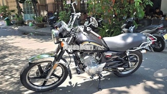 Yamaha YB125SP màu Đen