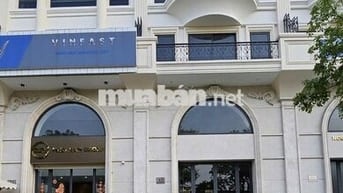 Cho Thuê Văn Phòng Full Nội Thất Có VAT Cho Doanh Nghiệp Vạn Phúc City
