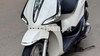 Piaggio Liberty iGet ABS Trắng