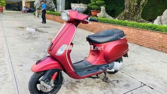 THANH LÝ XE VESPA 3V đèn vuông 2013