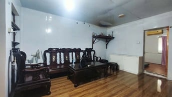 Cho thuê nhà tập thể Thành công, 70 m2, 2 PN, 1WC, 1K, bếp...