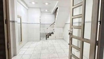 Nhà 1 Trệt 2 Lầu 2PN 2WC Hẻm 487 Huỳnh Tấn Phát Quận 7