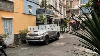 Nhỉnh 6 Tỷ HXH đổ Cổng DT40M 4TẦNG 5PN Thích hợp làm CHDV giử Tiền