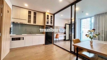 Thuê căn 1PN siêu đẹp ngay Phan Xích Long ban công thoáng sát Q1 Q3