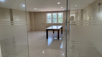 BIỆT THỰ BÊN SÔNG HẦM 4 TẦNG CÓ THANG MÁY DTSD 450M2 GIÁ 33TR LIỀN KỀ 