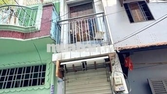 CHỈ HƠN 1 TỶ CÓ NGAY NHÀ 3 TẦNG KIÊN CỐ 3 PHÒNG NGỦ - VỊ TRÍ ĐẸP