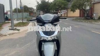 SH 125 ABS 2024 Xám 4000km biển TP ngay chủ ký