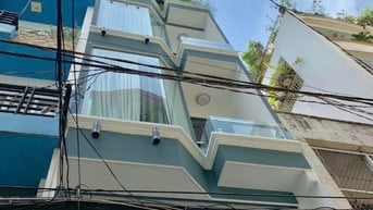 GIẢM 400TR! HXH Nhà 5 tầng Nguyễn Đình Chiểu, Q.3 giá cực tốt 8,8 tỷ