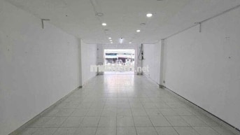 CHO THUÊ MẶT BẰNG KINH DOANH MẶT TIỀN LÂM VĂN BỀN SẦM UÂT ĐÔNG ĐÚC