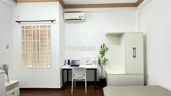 PHÒNG NGAY HOÀNG SA TRƯỜNG SA VÀ LÊ VĂN SỸ