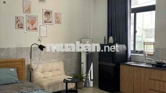CHO THUÊ STUDIO BAN CÔNG THOÁNG MÁT CHILL YÊN TĨNH NGAY TRUNG TÂM Q3