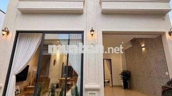 CHO THUÊ NHÀ - HẺM SỐ 43 PHÙNG CHÍ KIÊN - NHÀ MỚI 100% - FULL NỘI THÂT