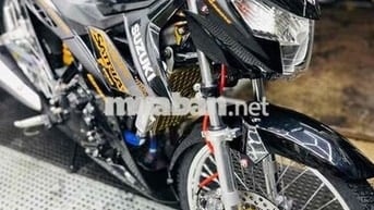 Suzuki Satria Đen độ kiểng