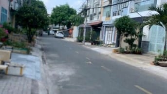 Nhà 4x20 mặt tiền Chợ Lớn quận 6