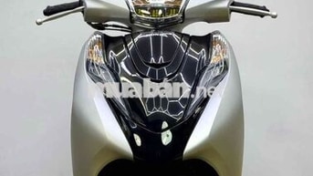 Honda Lead 125 2018 Bạc Đen