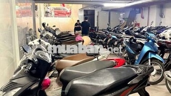 Tôi cần bán nhà 9tầng thang máy căn góc mặt ngõ phân lô Dương Khuê .