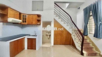 nhà nc mới đẹp trệt lầu 1pn 2vs hoàng văn thụ p15 Q.pn
