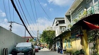 Giảm 500tr Bán Nhà Nát Ngay Trung Chánh Hóc Môn. Tiện ích Vô vàn 