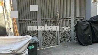 Nhà cấp bốn:6x32 mặt tiền hẻm 585(4m),Nguyễn Thị Thập,Tân phong,Q7(củ)